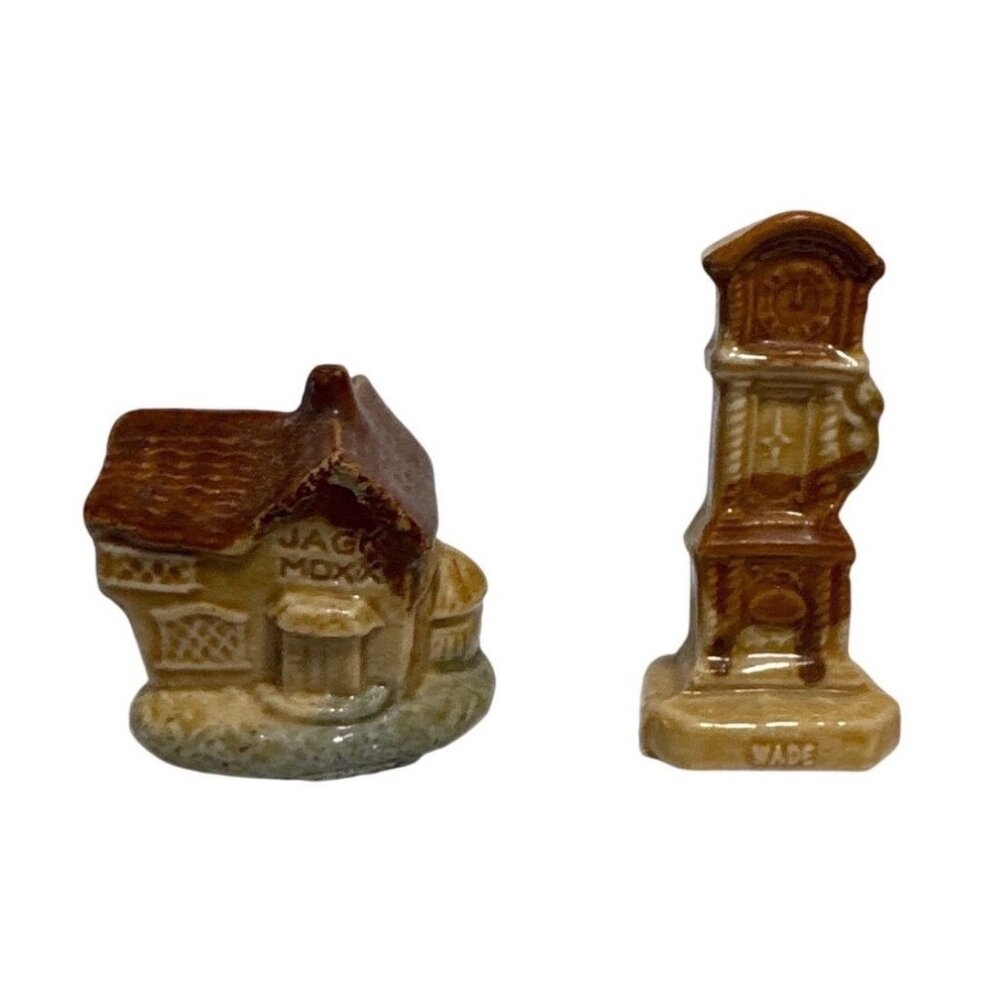 Wade Whimsies The House That Jack Built & Hickory Dickory Dock Clock Mini Englan